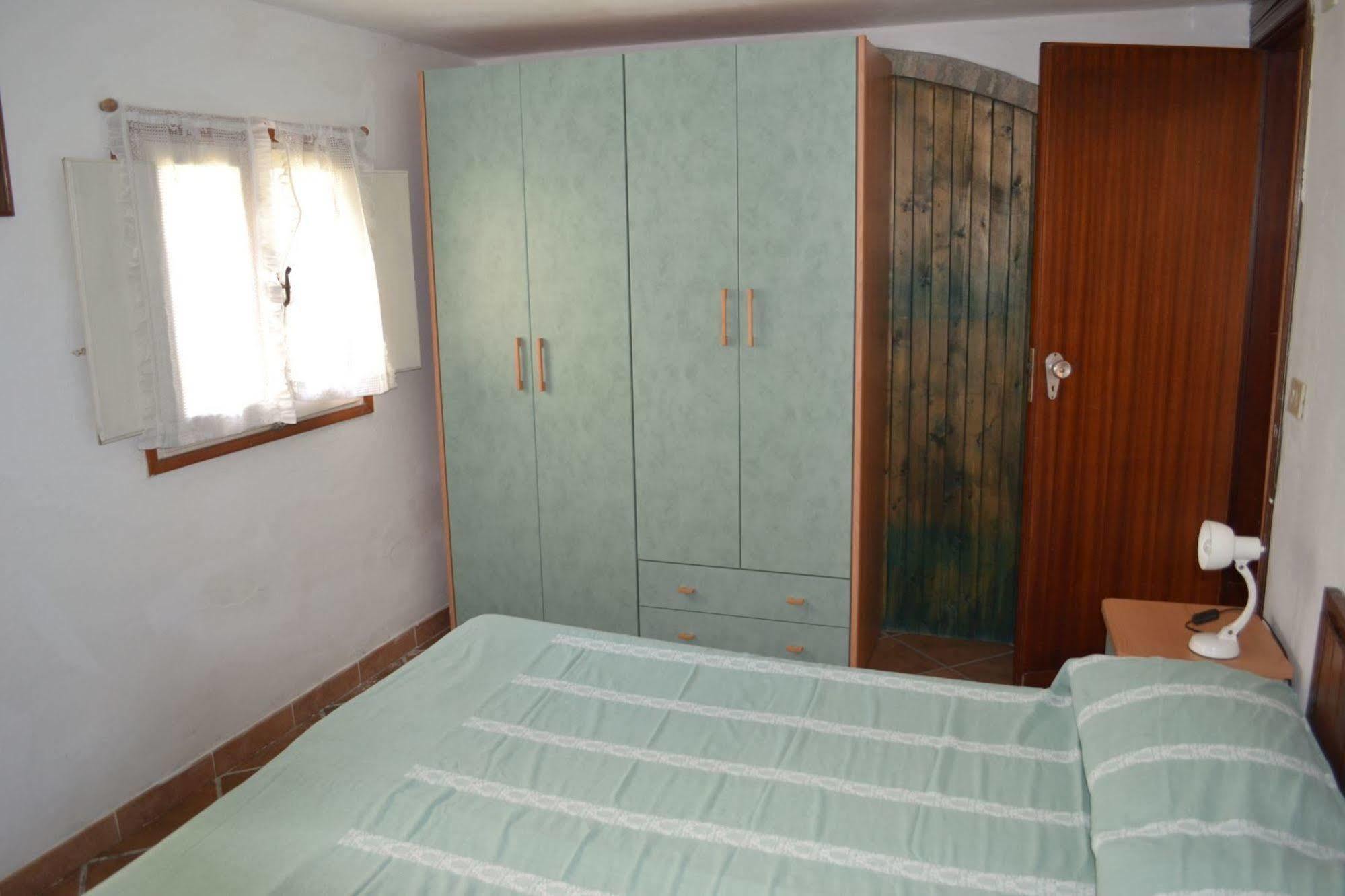 Holiday Milano Marittima Bagian luar foto